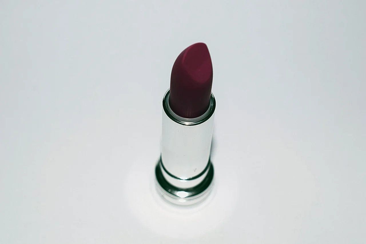 The Revolutionary Texture Trend in Lipsticks